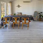 2 Bedroom Beach Front Home In Højslev Vakantiehuis Højslev