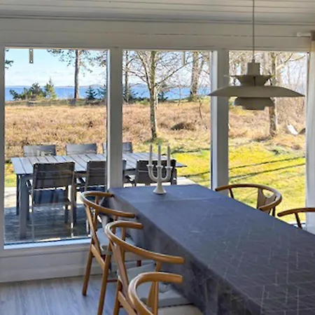 2 Bedroom Beach Front Home In Højslev Højslev